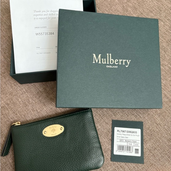 Mulberry Green Leather Coin Purse with Gold Accents - Picture 3 of 6
